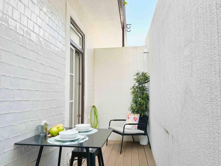 Vila Rosario 3 Studios With Patio By Homeful Homes Lisboa Dış mekan fotoğraf